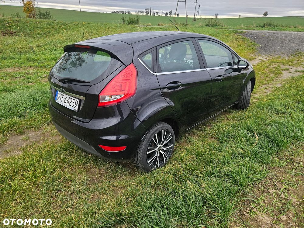 Ford Fiesta - 4