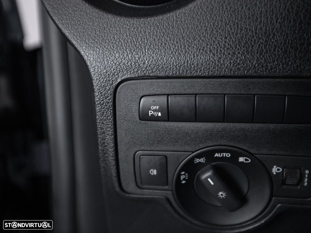 Mercedes-Benz E-VITO Longo - 14