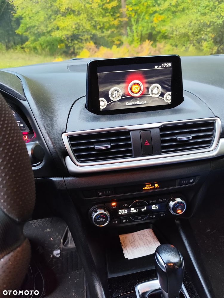 Mazda 3 - 17