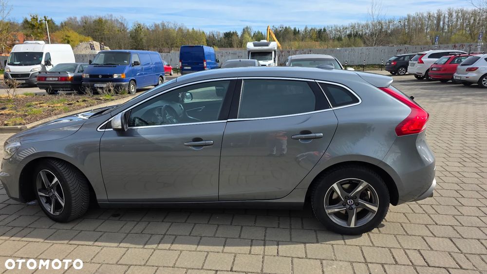 Volvo V40 D2 RDesign - 17