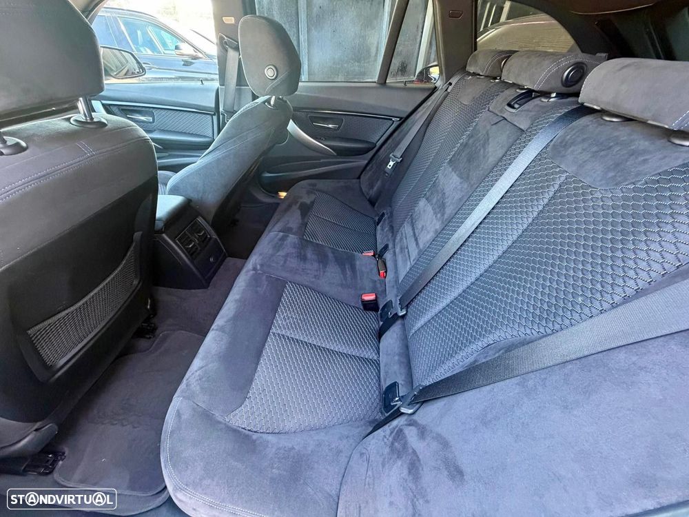 BMW 318 d Pack M Auto - 23