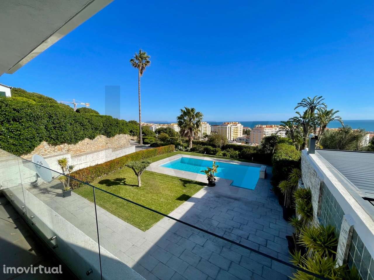 Investimento único em São Pedro Estoril - Grande imagem: 2/28