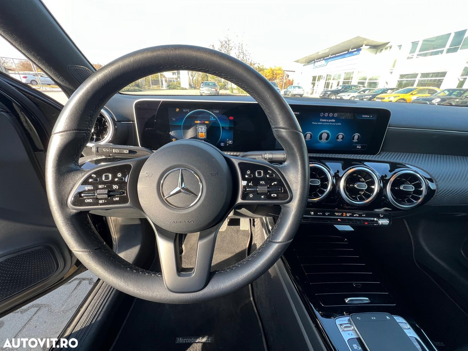 Mercedes-Benz A - 17