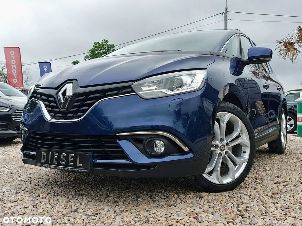 Renault Grand Scenic - 14