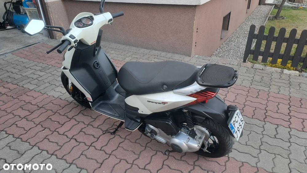Aprilia Sportcity - 7