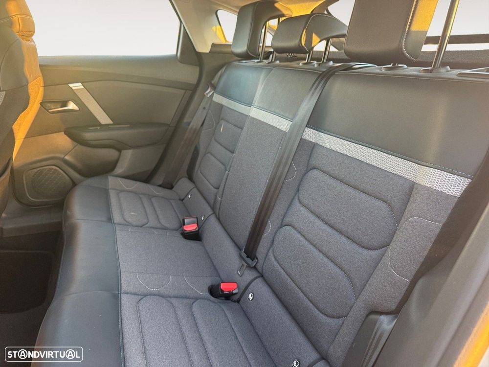 Citroën C4 1.2 PureTech Plus - 13