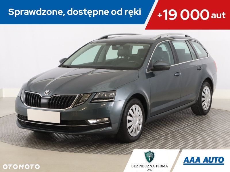 Skoda Octavia - 2