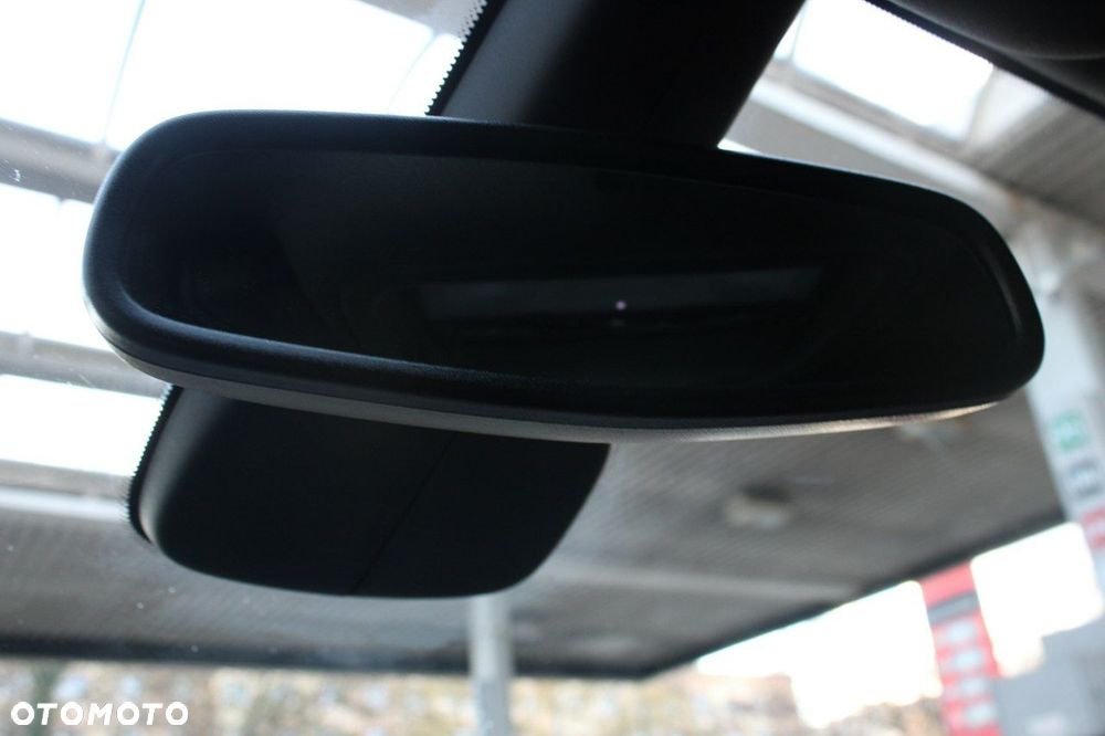 Opel Astra 1.4 Turbo Edition - 25