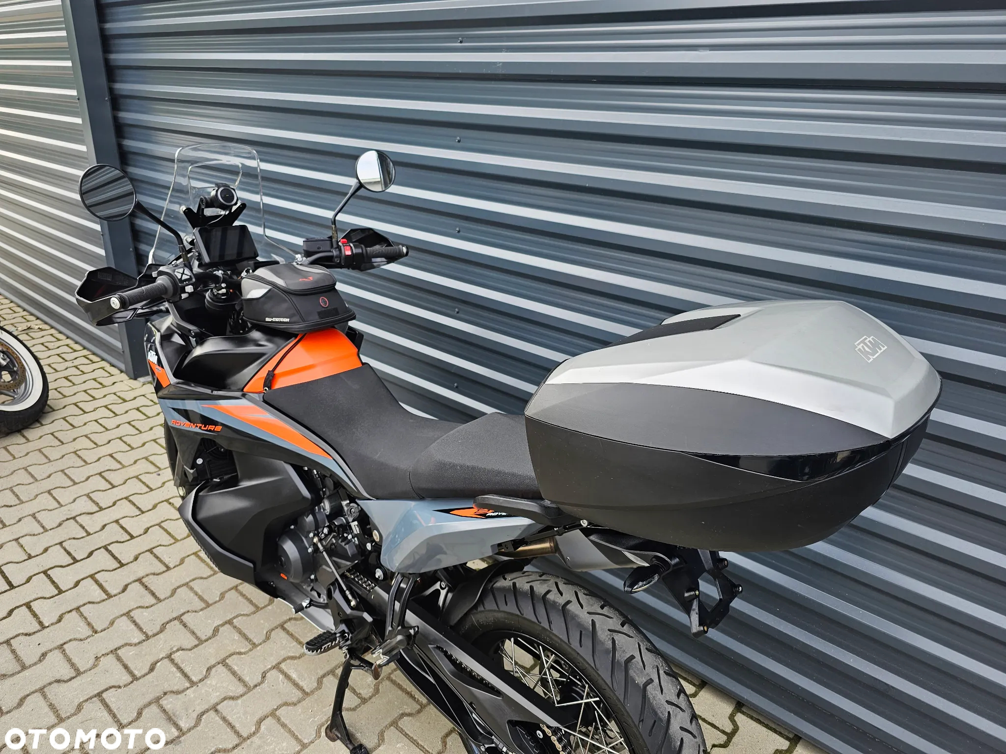 KTM Adventure - 9