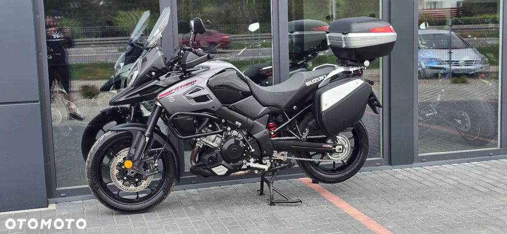 Suzuki DL - 25