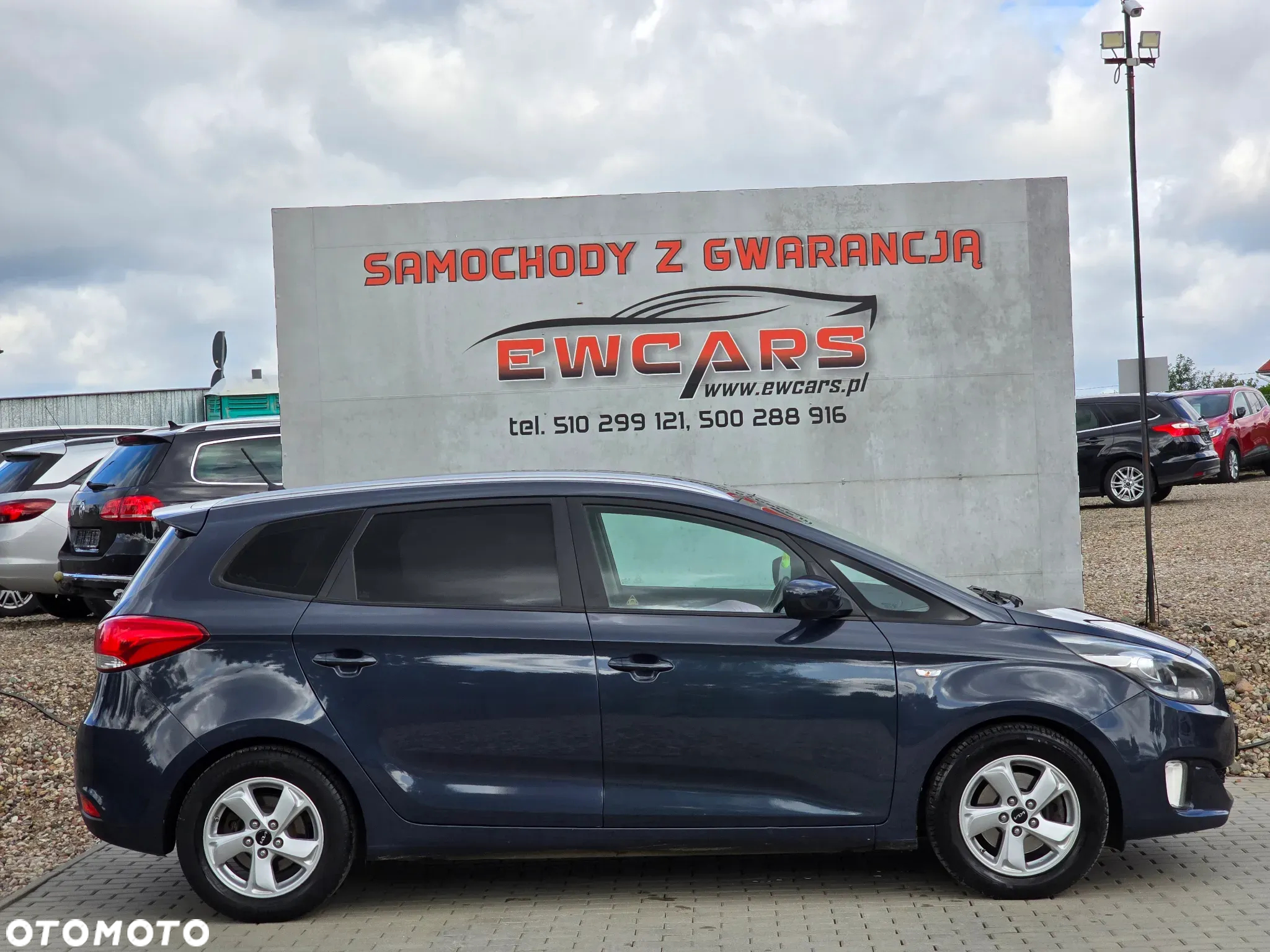 Kia Carens 1.7 CRDi XL 7os - 3