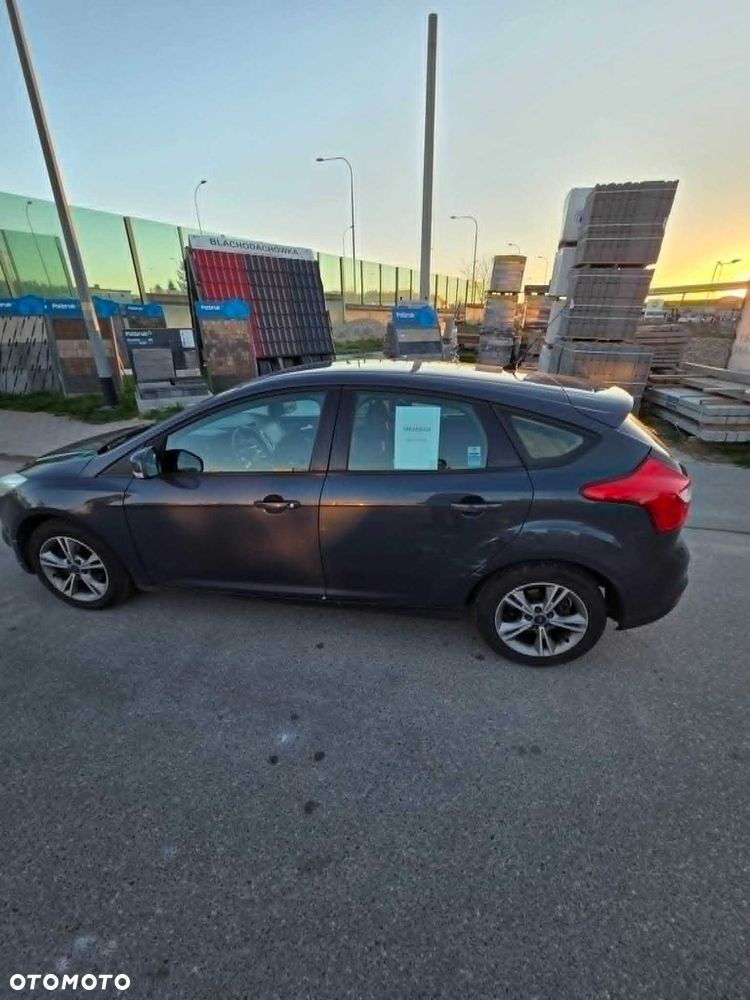Ford Focus - 4