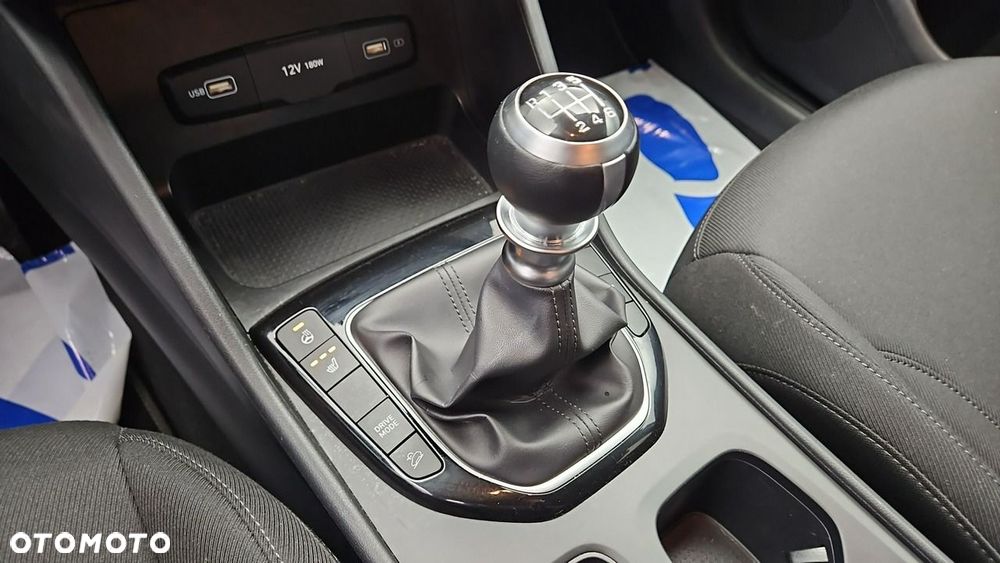 Hyundai Tucson 1.6 T-GDi Smart 2WD - 18