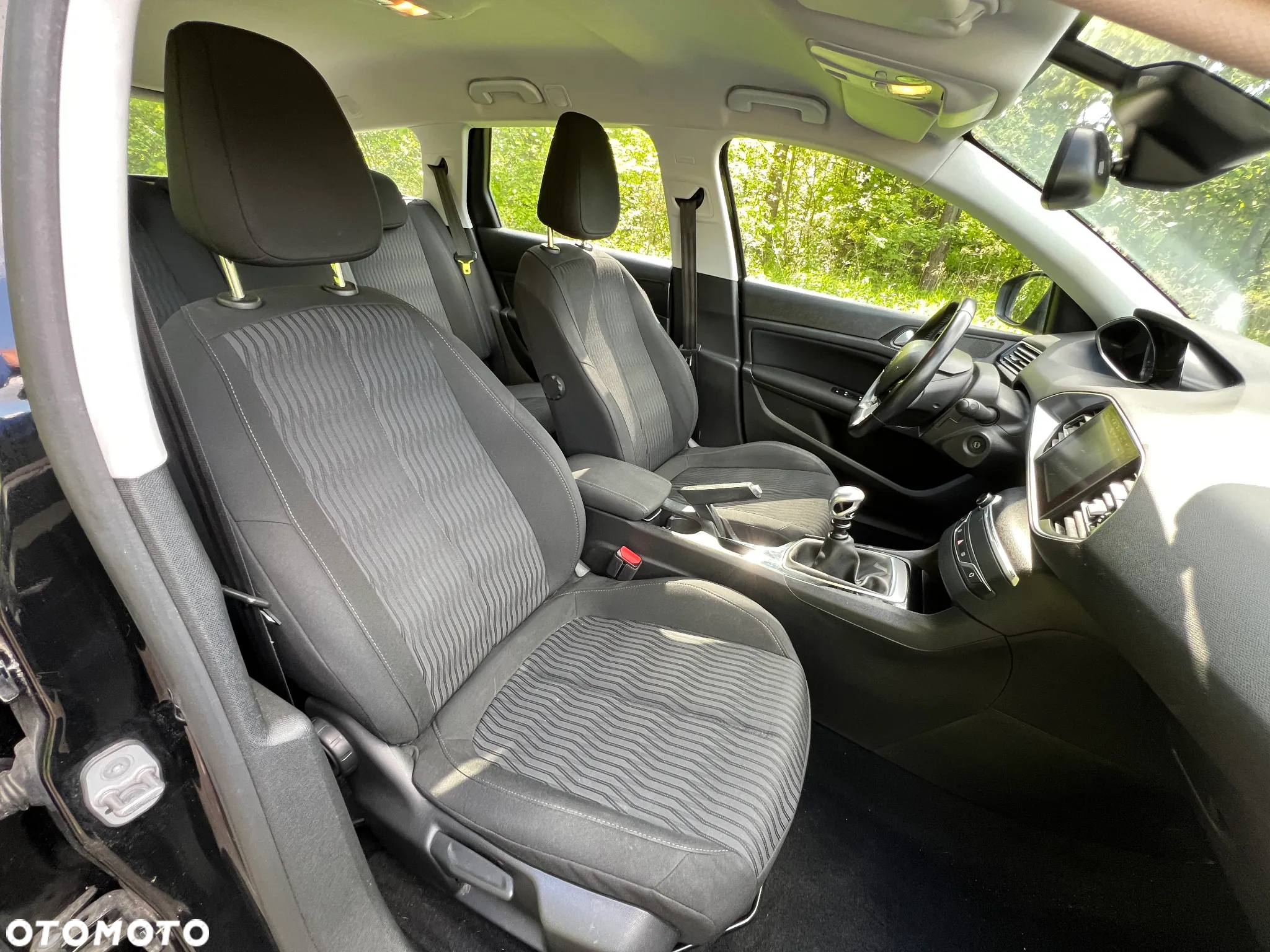 Peugeot 308 SW 1.6 BlueHDi Business Line S&S - 17