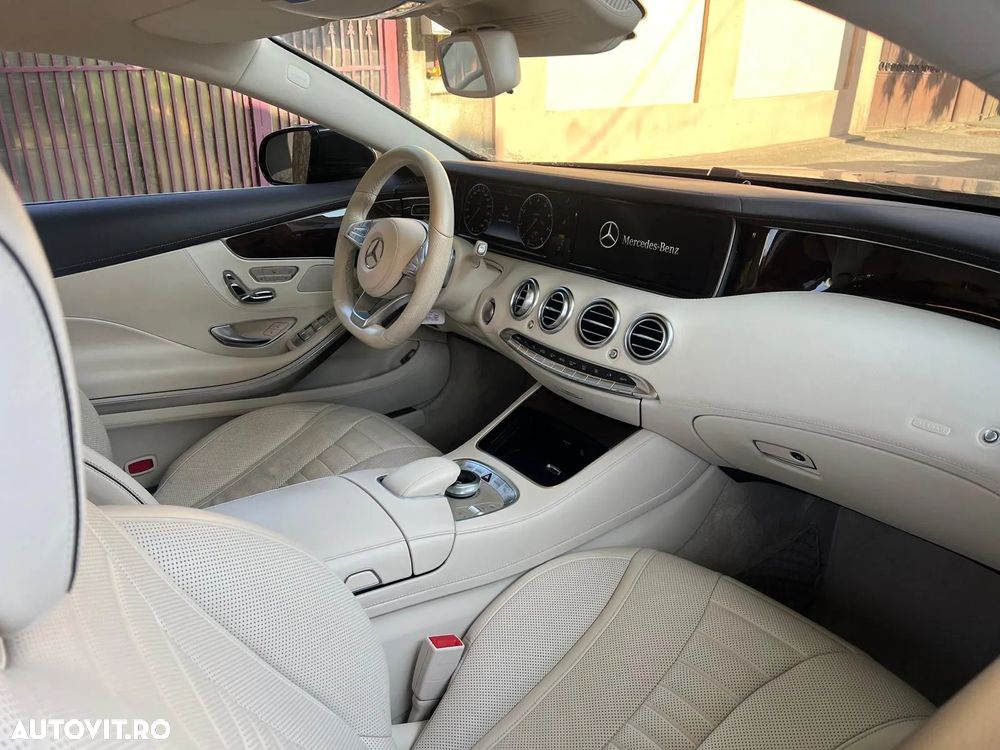 Mercedes-Benz S 400 4MATIC Coupe Aut - 38