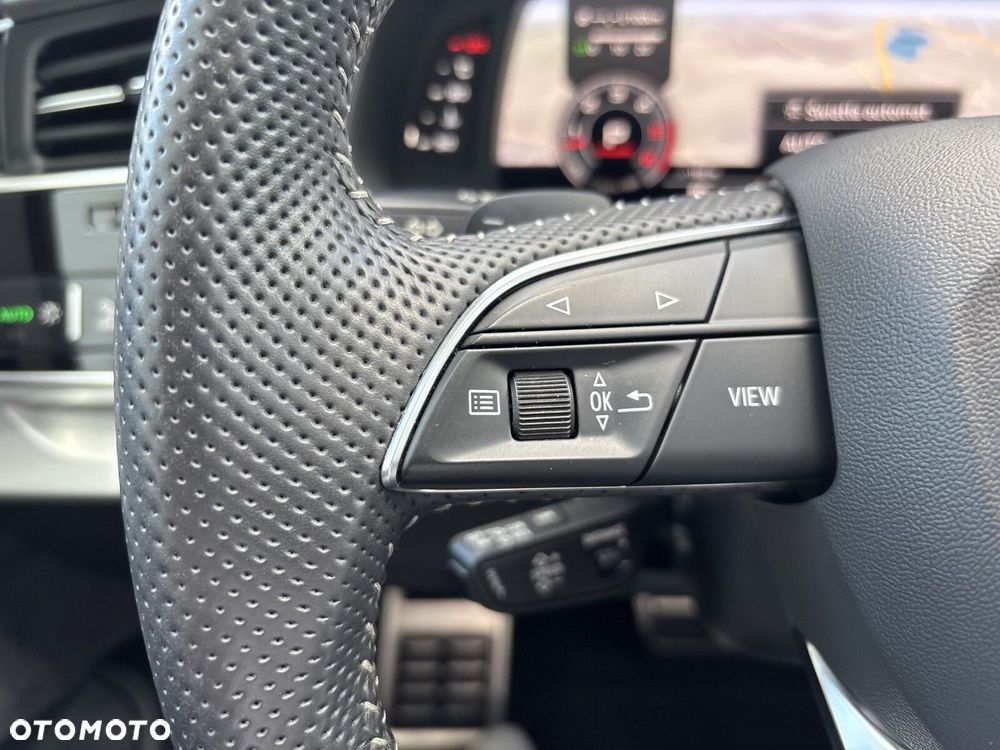 Audi Q8 - 12