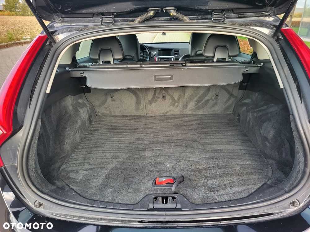 Volvo V60 D2 Momentum - 10