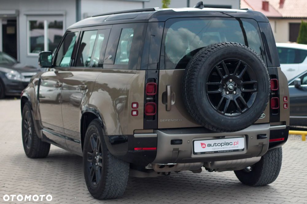 Land Rover Defender 110 D200 X-Dynamic HSE - 5