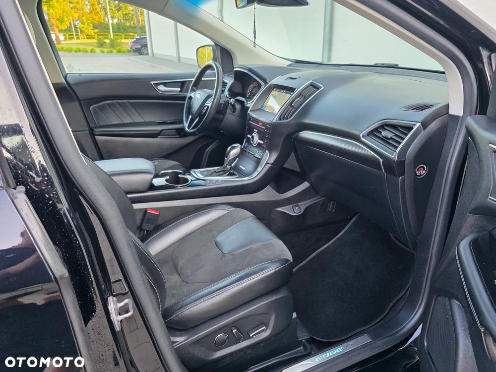 Ford Edge 2.0 TDCi Bi-Turbo 4x4 Sport - 29