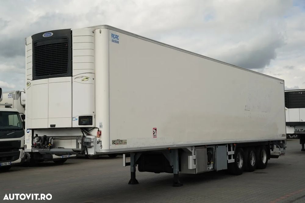 Chereau / REFRIGERAT / TRANSPORT VECTOR 1950 MT / MULTIMEMBRE / AXĂ RIDICATĂ / RIDICARE 2.500 KG / OBLOANĂ - 1