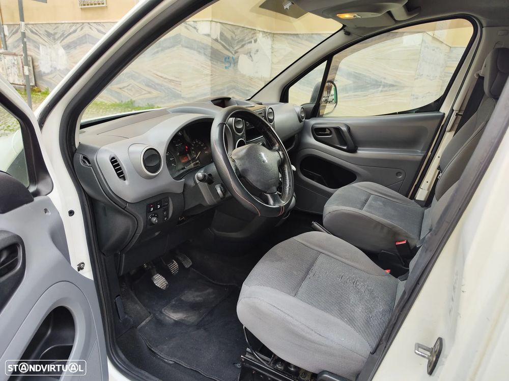 Peugeot Partner - 17