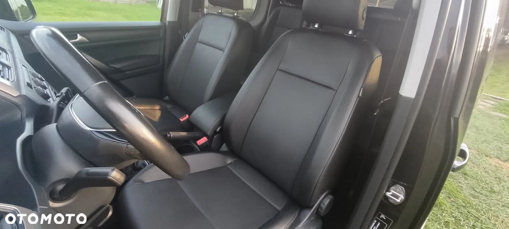 Volkswagen Caddy Maxi 1.4 TSI Highline - 34