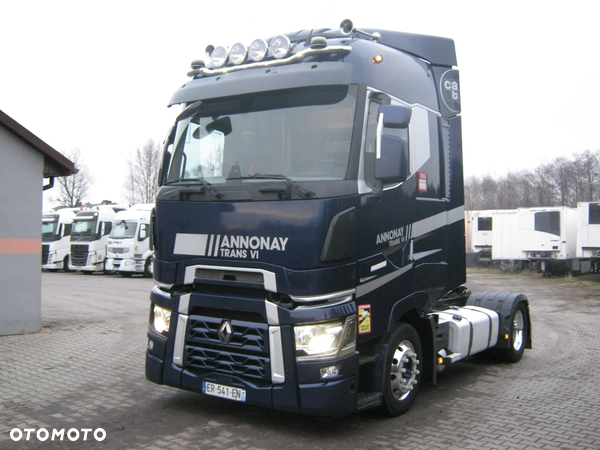 Renault T- 520
