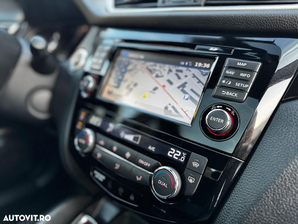 Nissan Qashqai 1.5 DCI TEKNA - 17