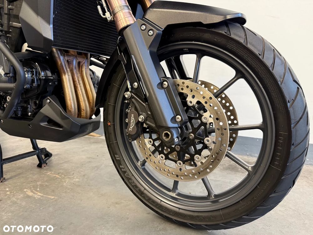 Triumph Tiger - 17