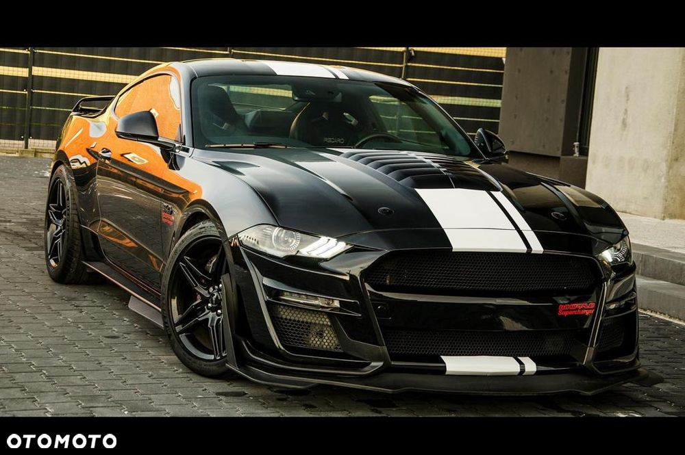 Ford Mustang - 2