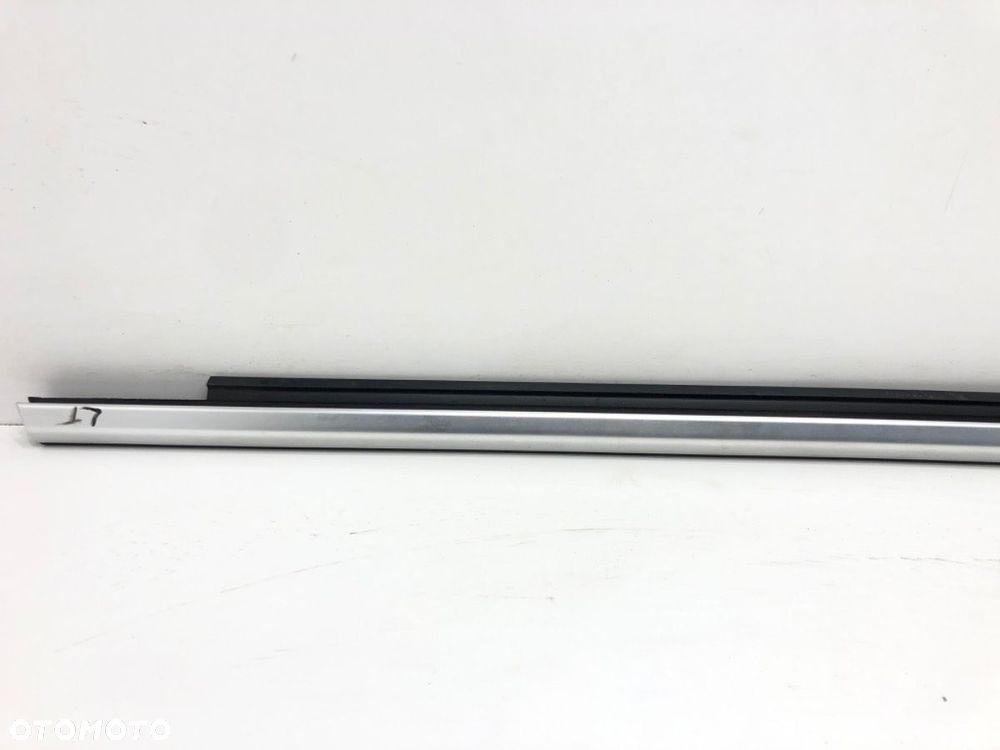 LISTWA ZGARNIAJĄCA TYŁ LEWA CHROM  BMW 3 Gran Turismo (F34) 2012 - 2022 320 i 135 kW [184 KM] - 2