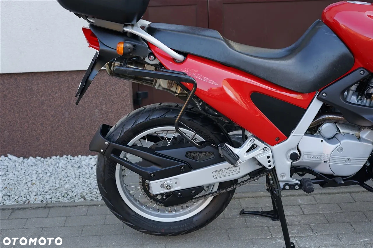 BMW F - 4