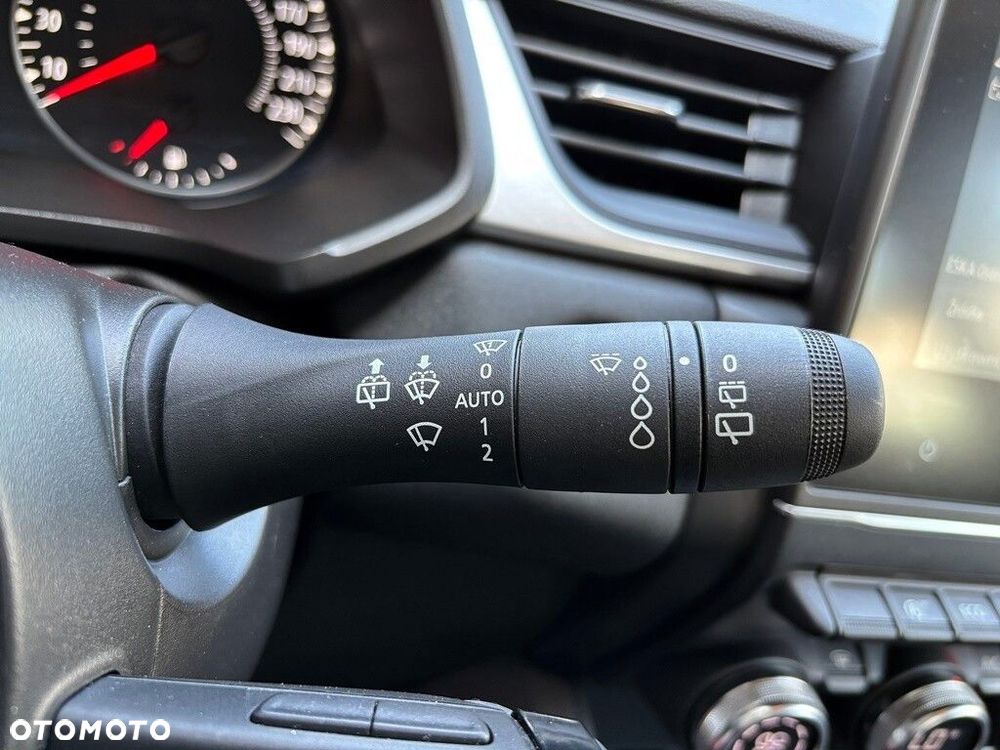 Renault Captur - 11