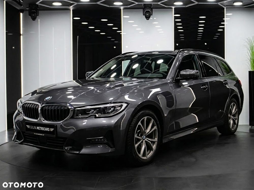 BMW Seria 3 320i - 2