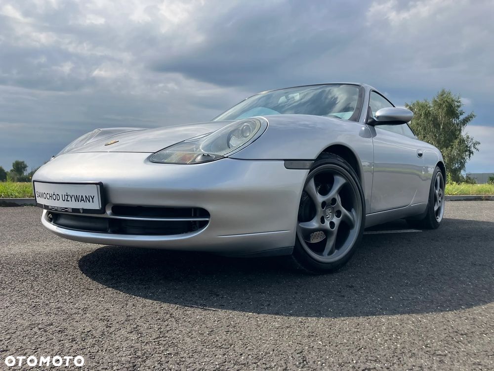 Porsche 911 Carrera - 8