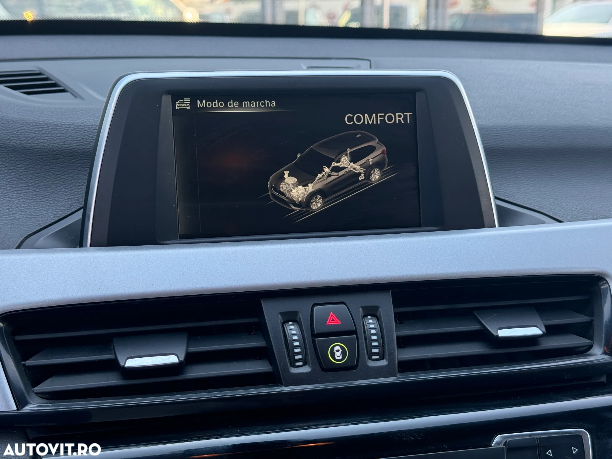 BMW X1 sDrive18d Aut. - 16