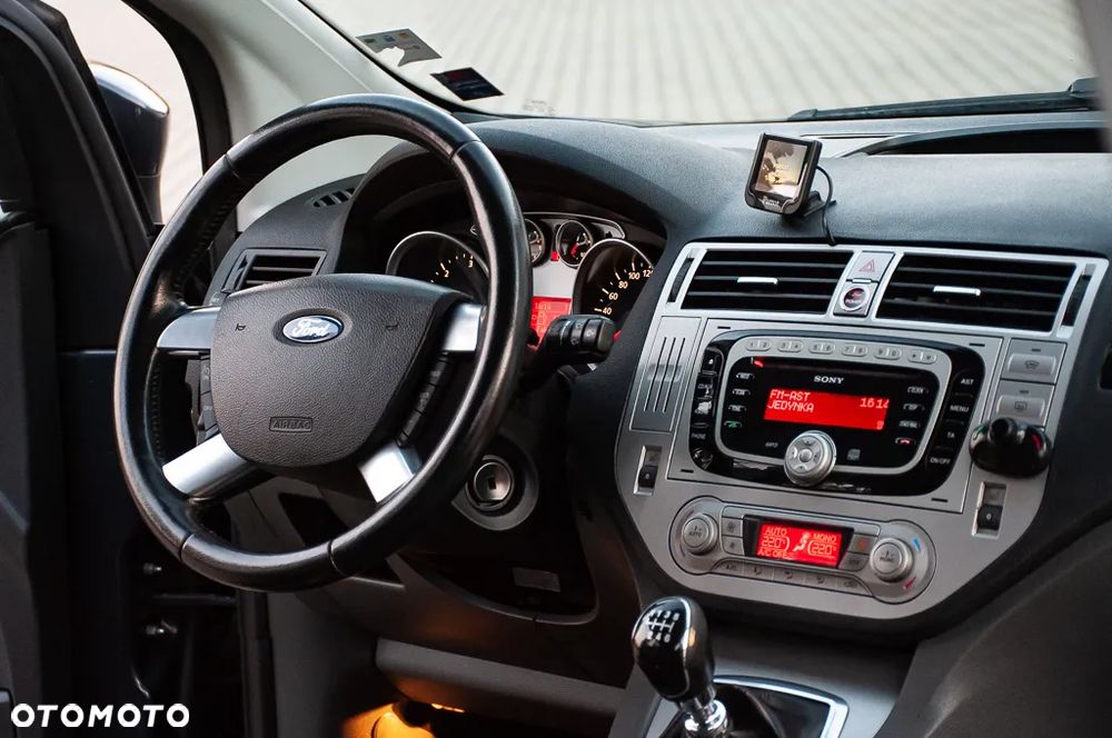 Ford Kuga 2.0 TDCi Titanium - 6