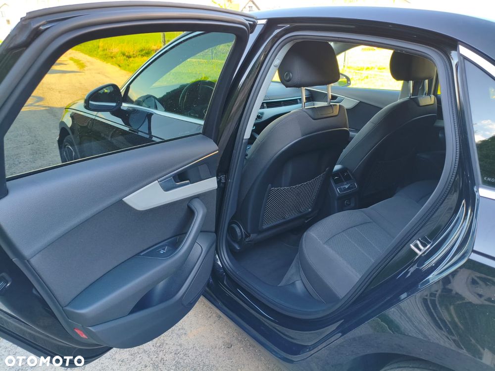 Audi A4 Limousine 35 TDI S tronic design - 21