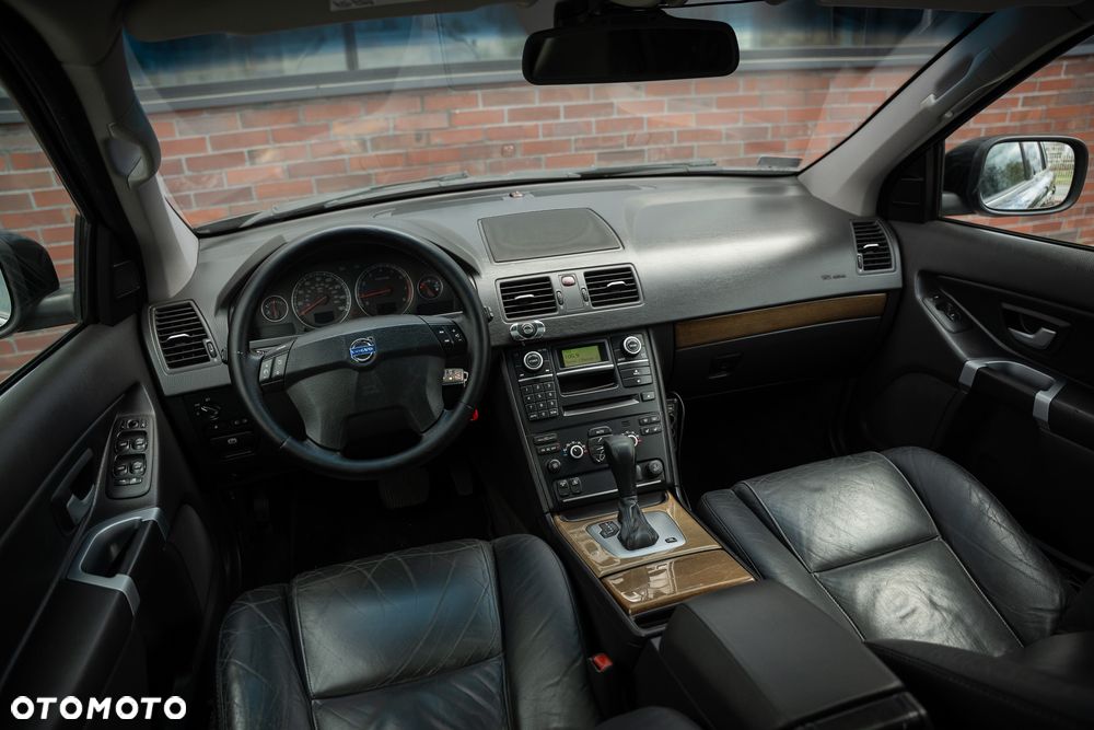 Volvo XC 90 3.2 AWD Geartonic Summum - 26