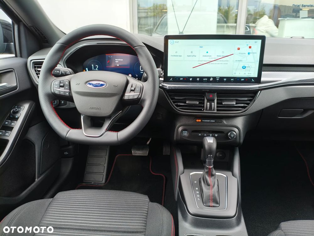 Ford Focus 1.0 EcoBoost mHEV ST-Line X - 30
