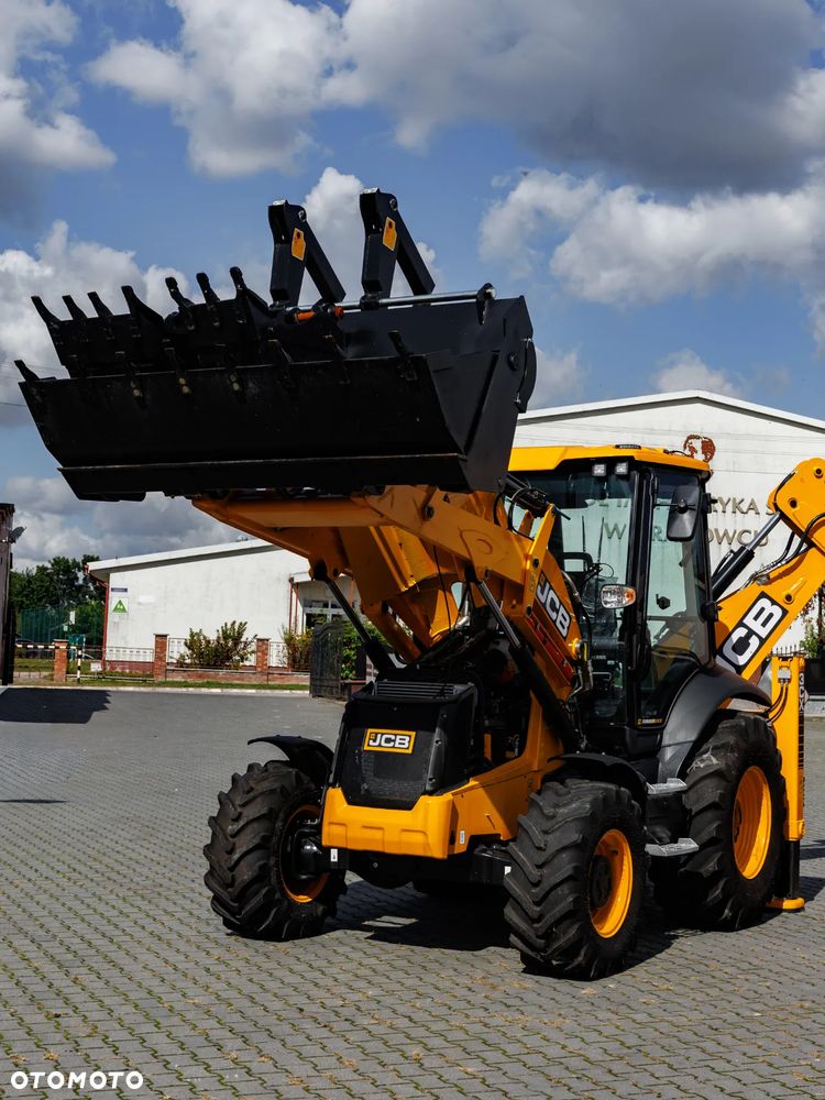 JCB NOWA 0 mtg Koparko-ładowarka 3CX PLUS - 110 KM - 15