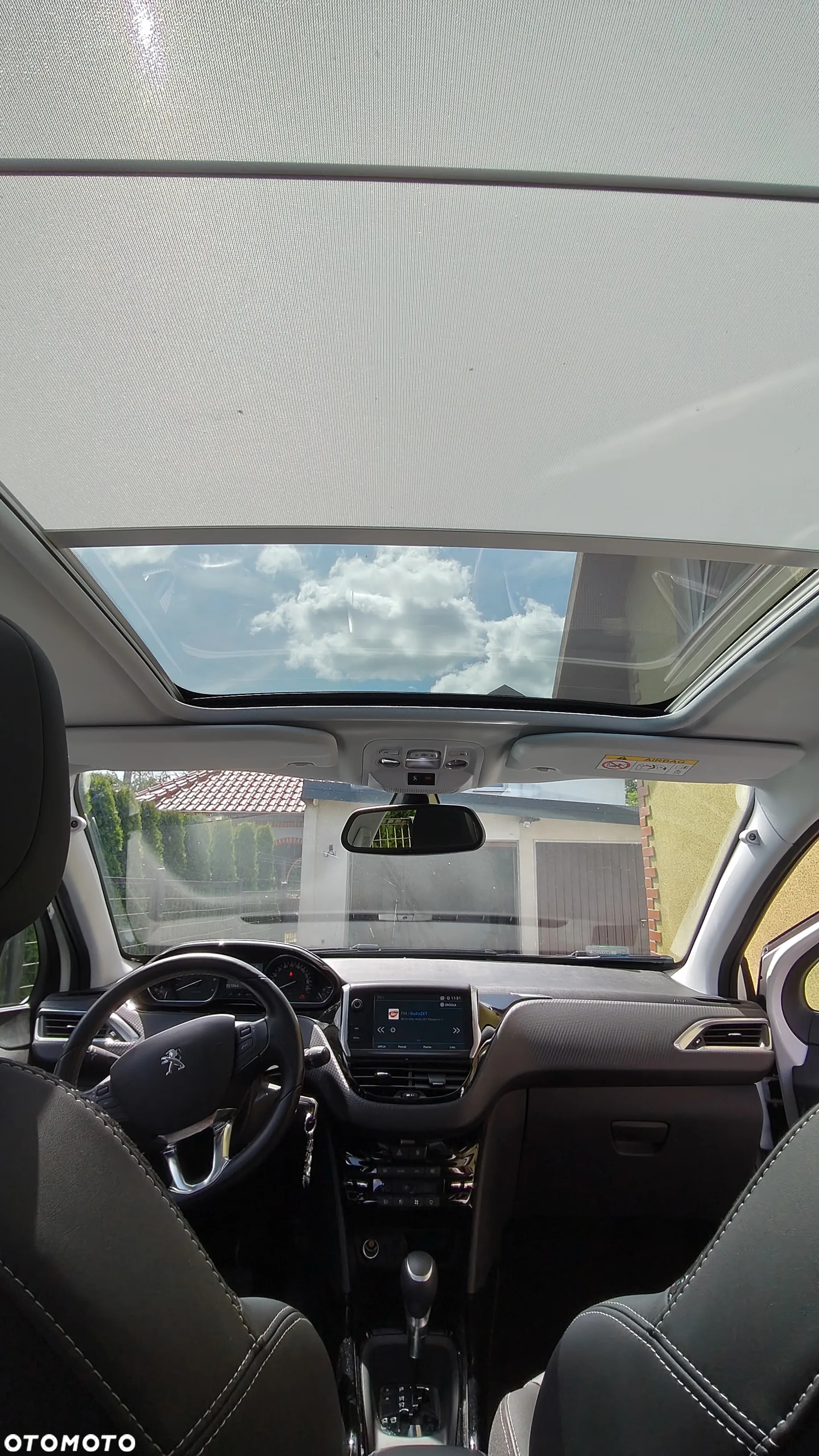 Peugeot 2008 - 5
