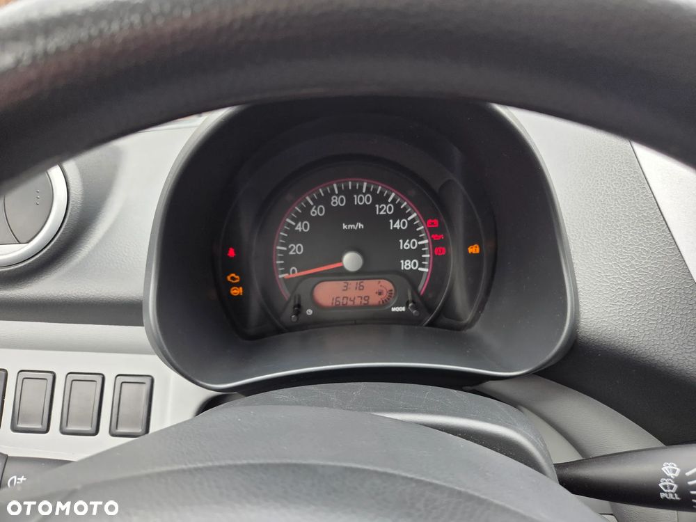 Suzuki Alto 1.0 Basic - 10