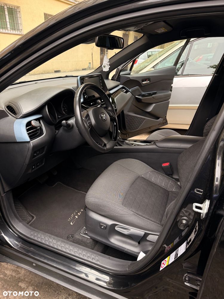 Toyota C-HR 1.8 Hybrid Style - 38