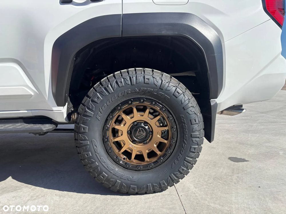Toyota 4-Runner - 13