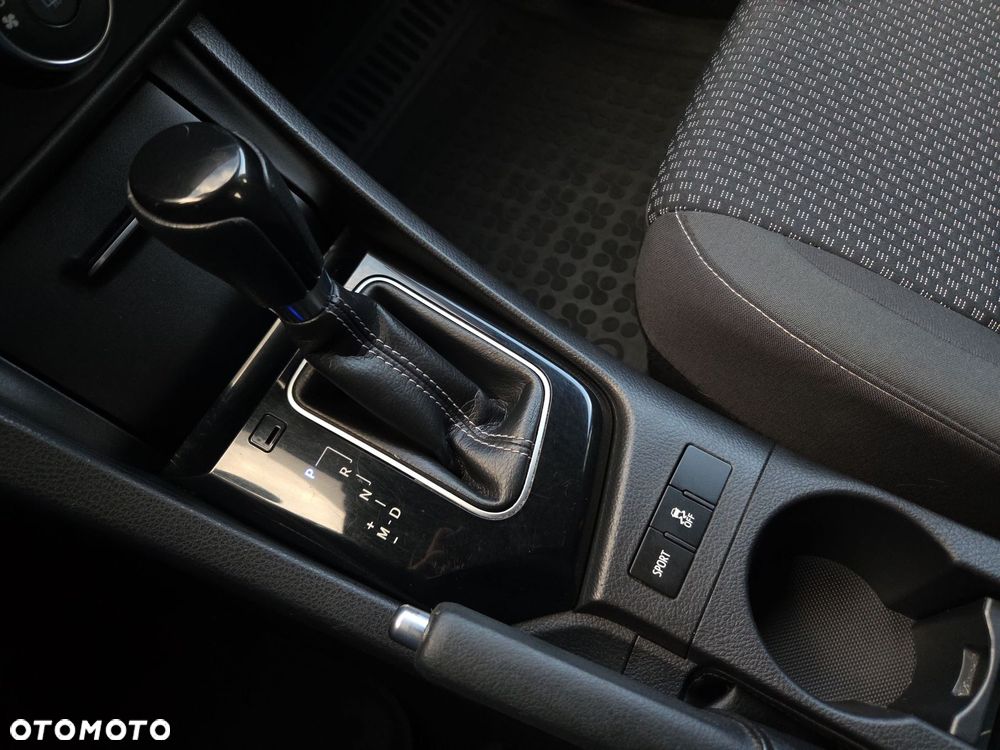 Toyota Corolla 1.6 Comfort MS - 21