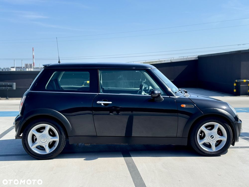 MINI ONE Seven - 5