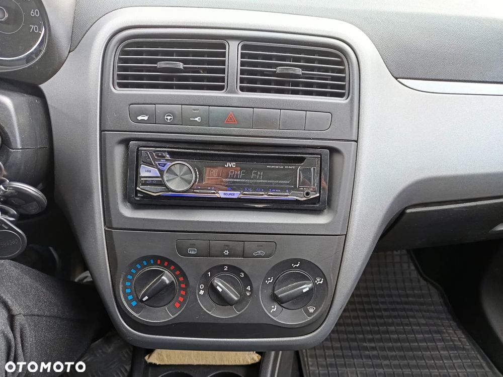 Fiat Grande Punto 1.4 8V - 12