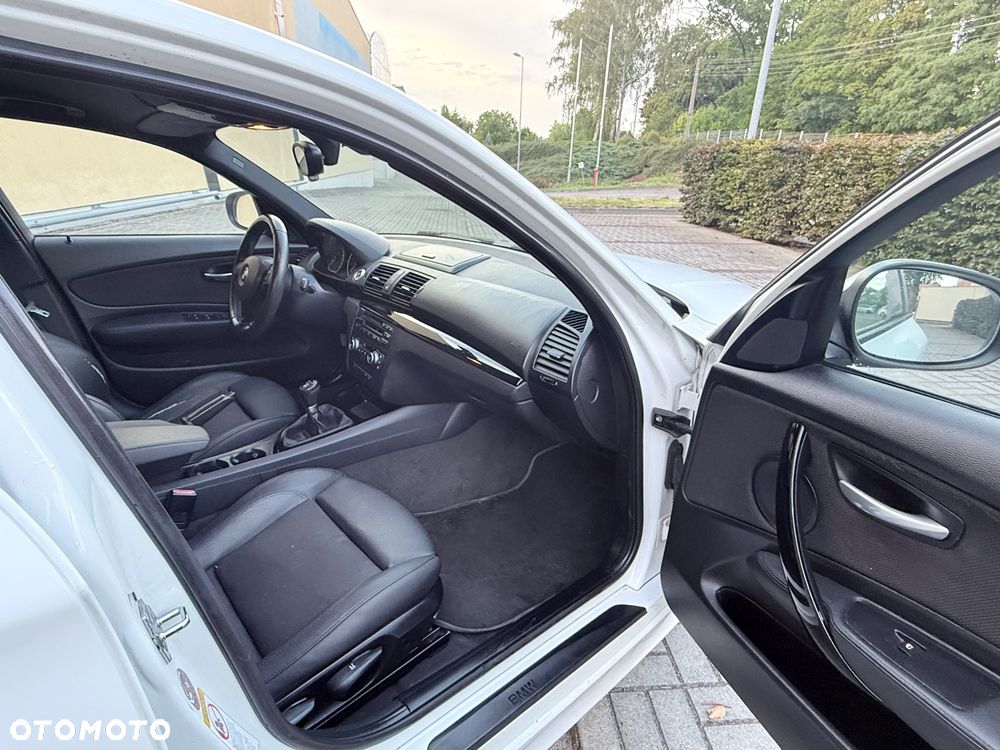 BMW Seria 1 - 19