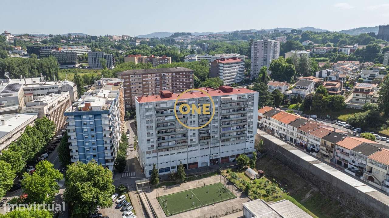 Loja Comercial com 280 m2 no Centro de Guimarães - Grande imagem: 3/24